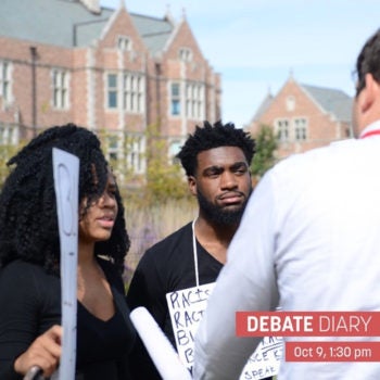 Black Lives Matter protestors talk to reporters Photographer: @riahnystl 